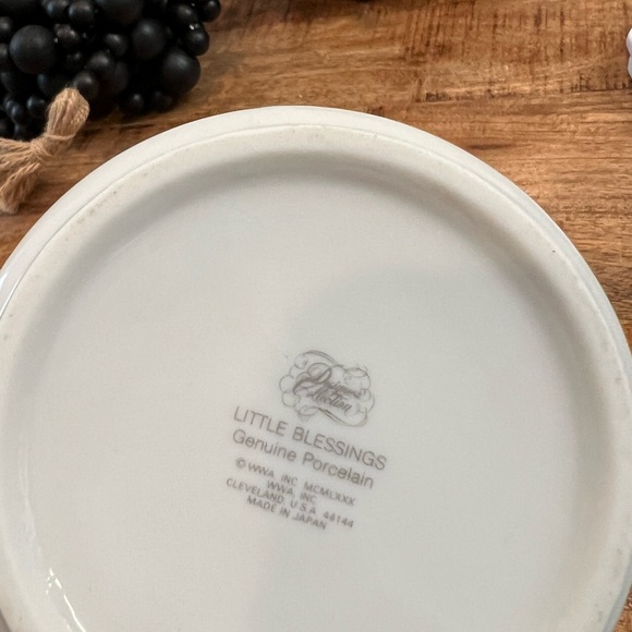 Little Blessings Genuine Porcelain Round Trinket Box. Made in Japan Circa 1980 - Picture 12 of 15